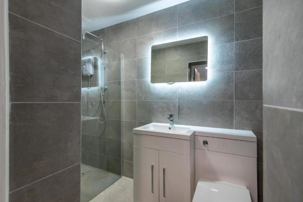 Luxurious Apartments - In Cardiff Ngoại thất bức ảnh
