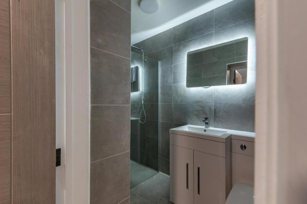 Luxurious Apartments - In Cardiff Ngoại thất bức ảnh